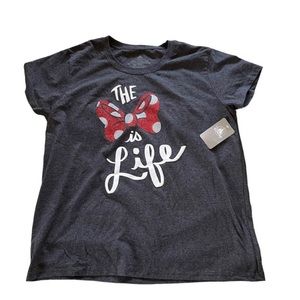 Minnie Mouse Disney land t shirt